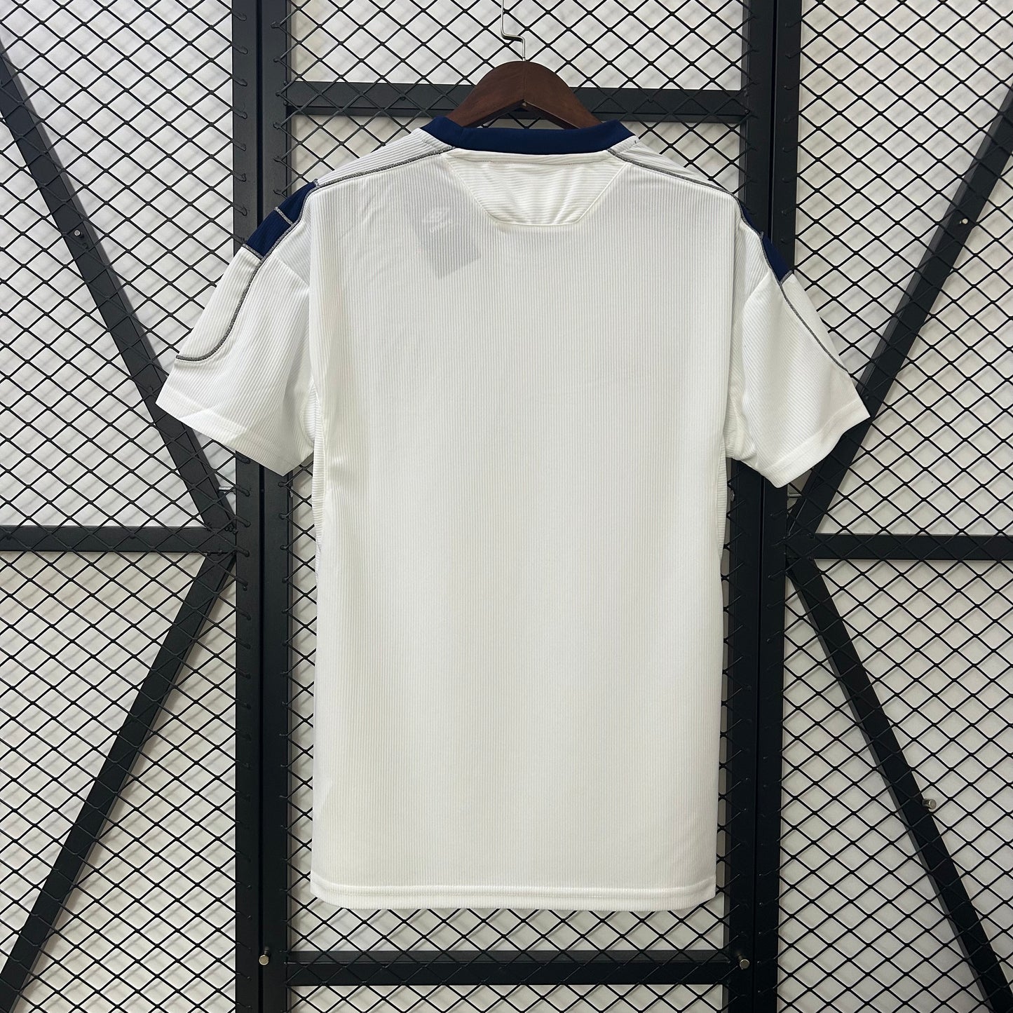 Camiseta Manchester United Visita Retro 2000/02 Versión Fan