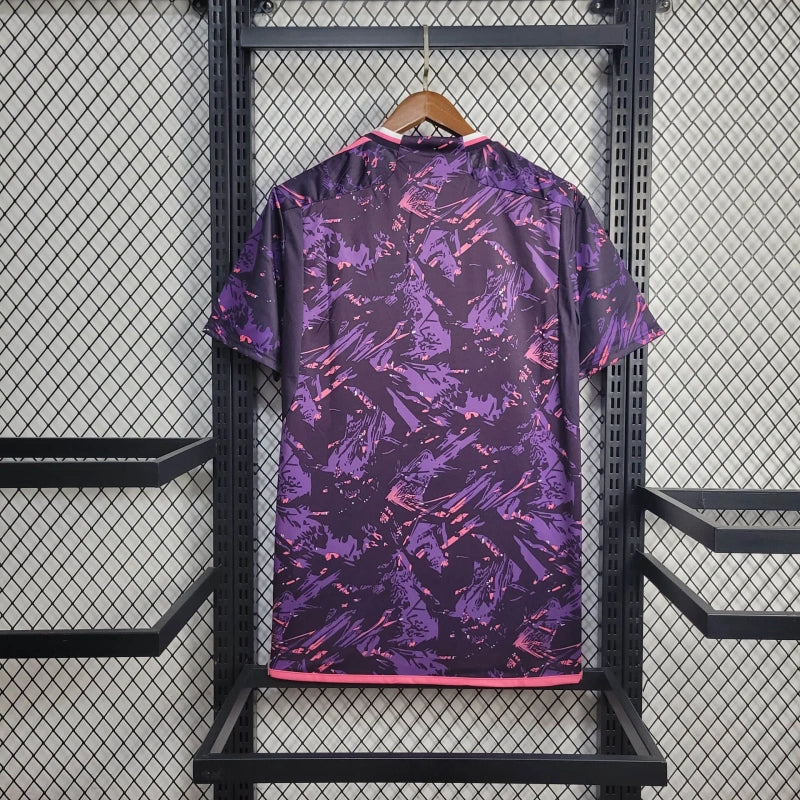 Camiseta Real Madrid "Especial Morada" 2024/25 Versión Fan