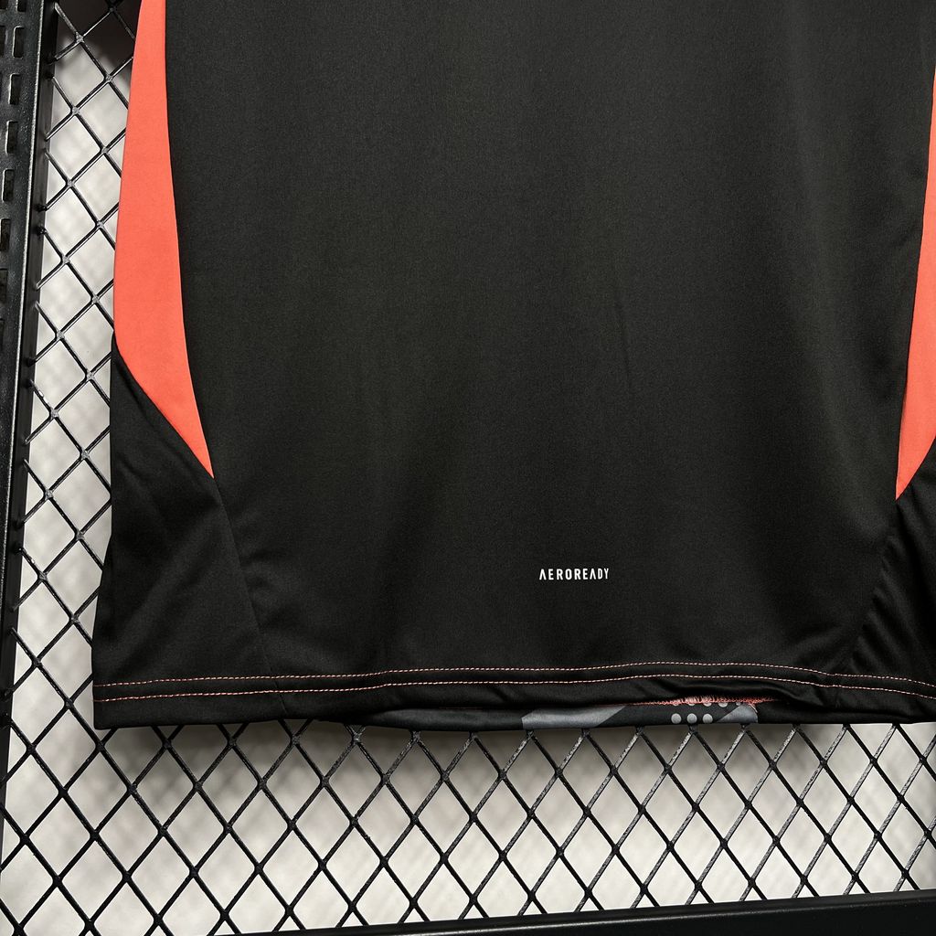 Camiseta España Portero Negra 2024 Versión Fan