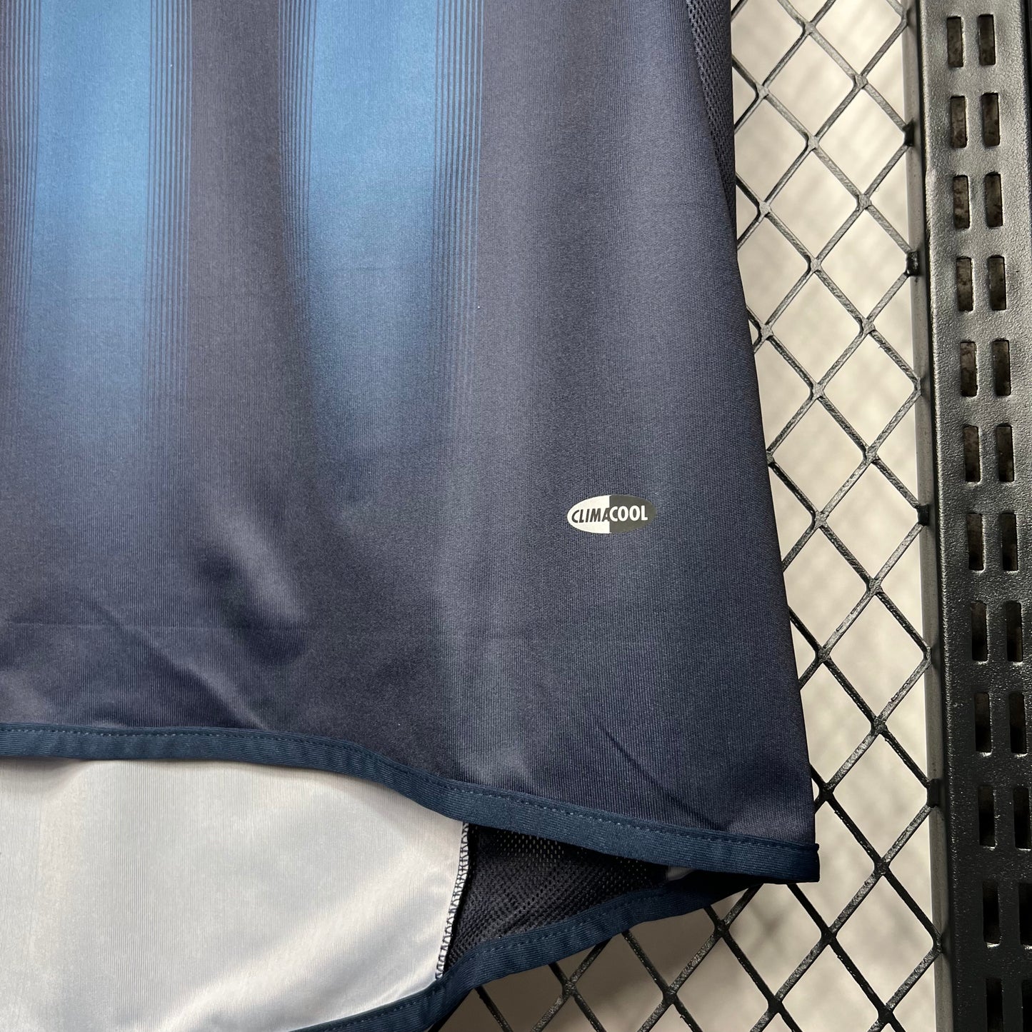 Camiseta Newcastle Visita Retro 2004/05