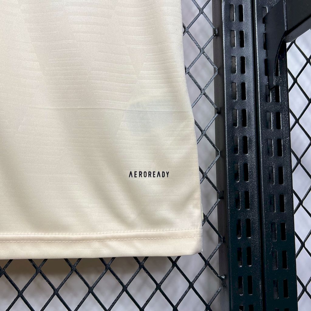 Camiseta Bayern Munich Tercera 2024/25 Versión Fan