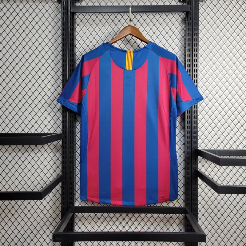 Camiseta FC Barcelona Local Retro 2005/06 Versión Fan