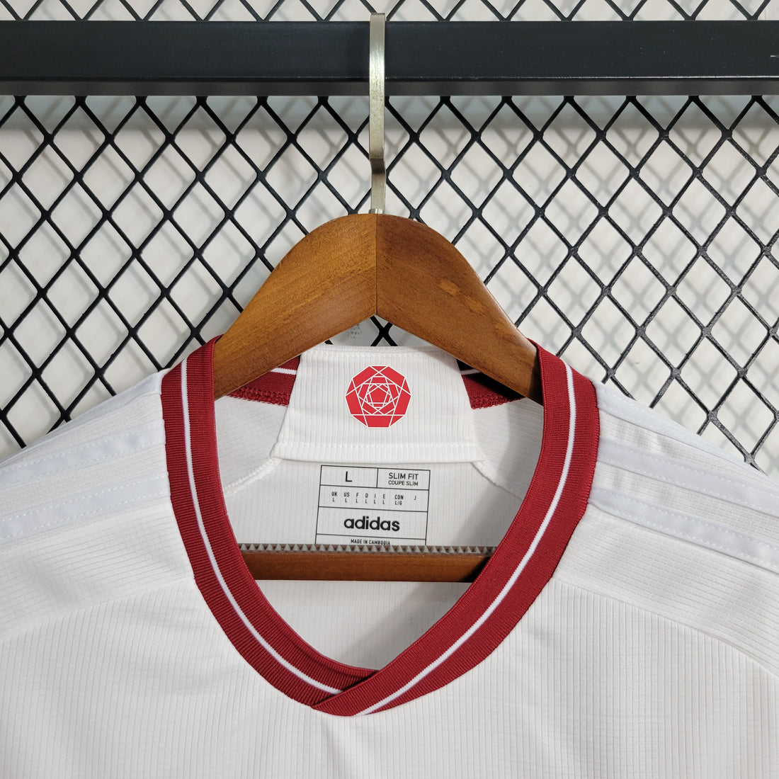 Camiseta Manchester United Tercera 2023/24 Versión Fan