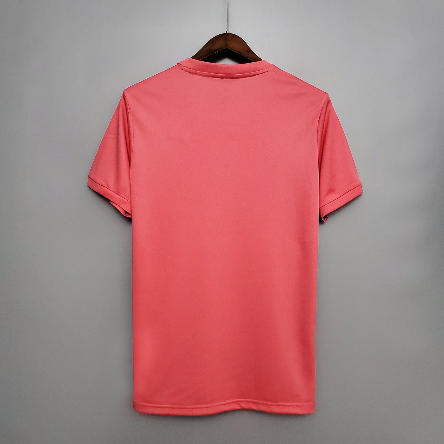 Camiseta Real Madrid Visita Retro 2020/21