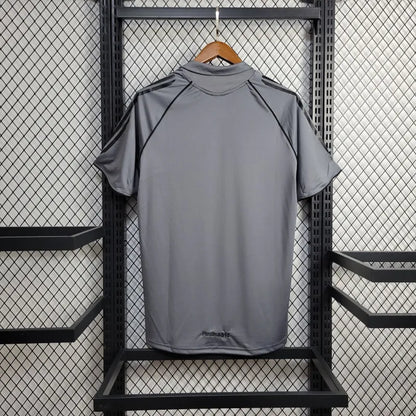 Camiseta Real Madrid Tercera Retro 2005/06