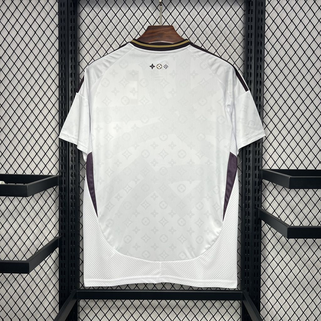 Camiseta Real Madrid Edición Especial "LV" 2024/25 Versión Fan