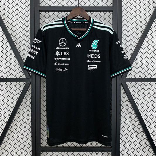 F1 Formula 1 Mercedes Negro