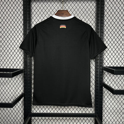 Camiseta Bayern Munich Entrenamiento 2024/25 Versión Fan