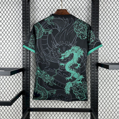 Camiseta Real Madrid Edición Dragón Negro y Verde 2025/26 Versión Fan