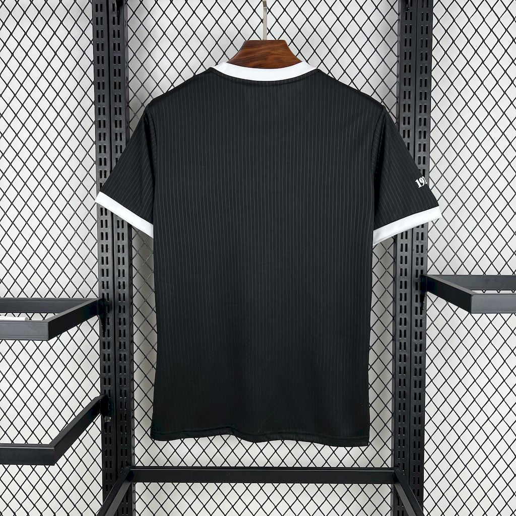 Camiseta Colo Colo "Casual Retro Negro" 2025 Versión Fan