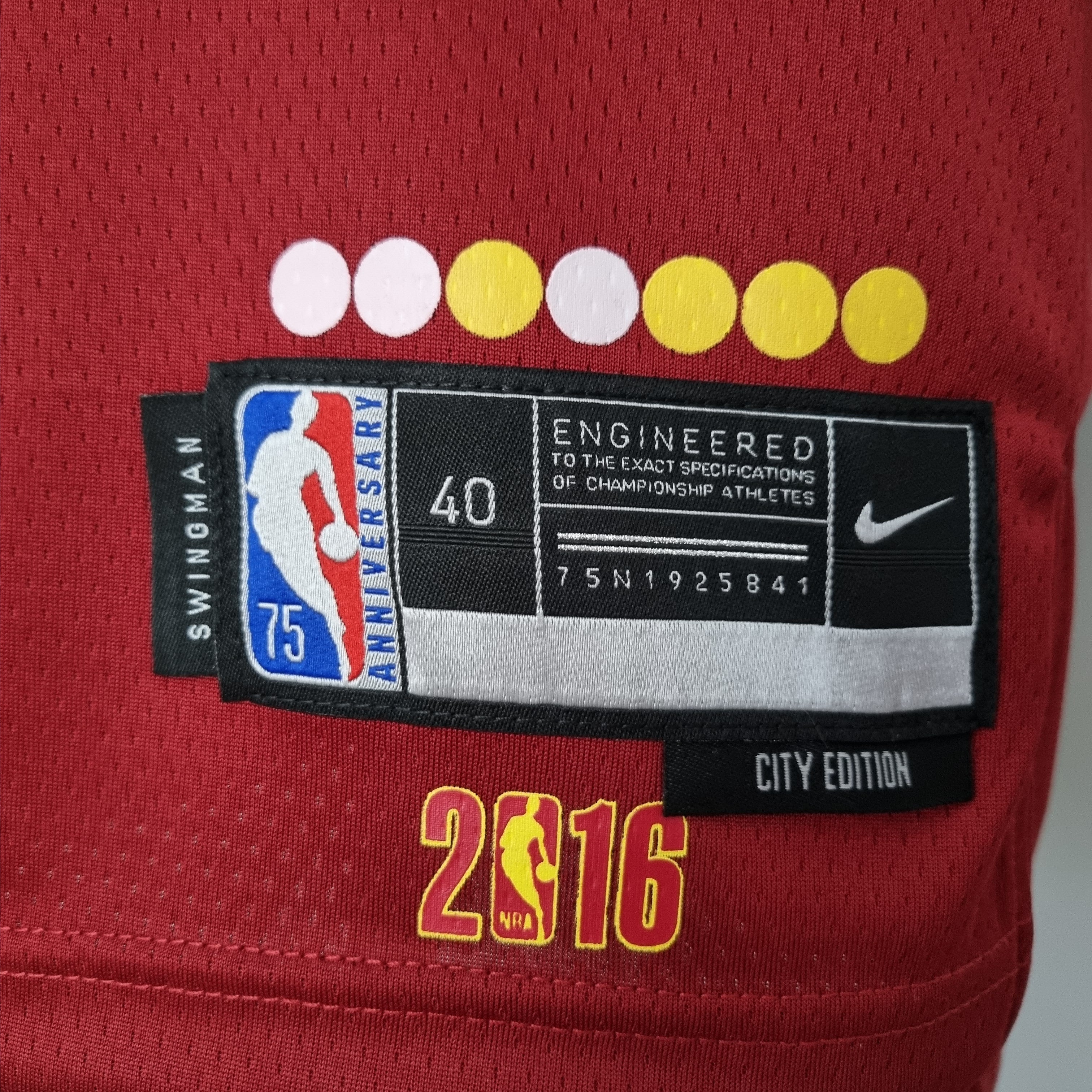 Cleveland Cavaliers "Urban Edition" Roja