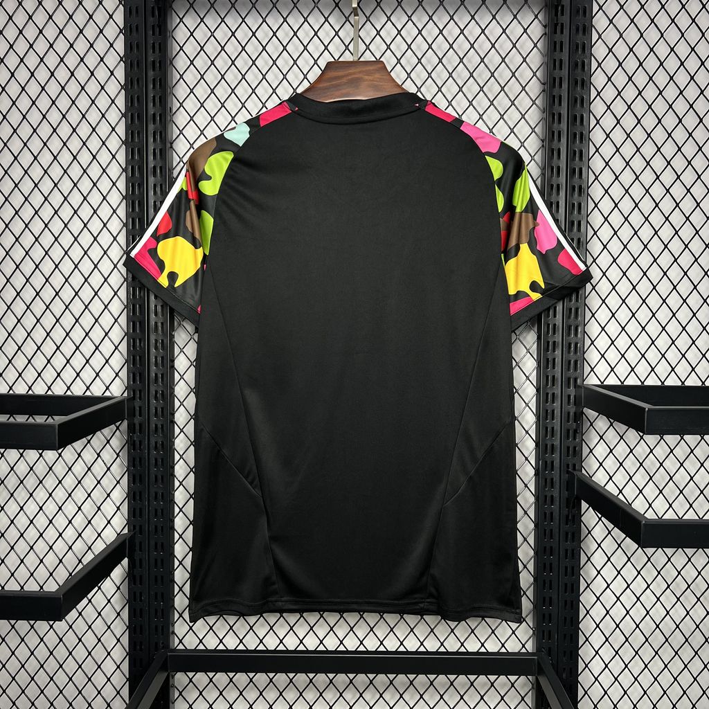 Camiseta Manchester United Entrenamiento Negra 2024/25 Versión Fan