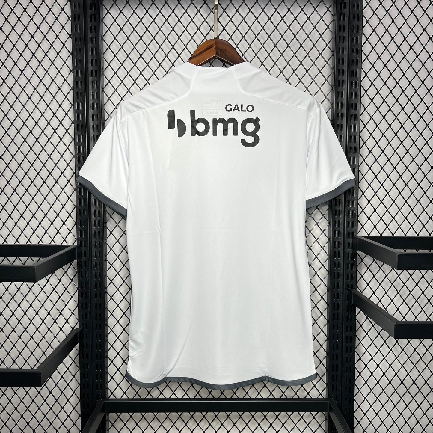 Camiseta Atlético Mineiro Visita 2024/25 Versión Fan