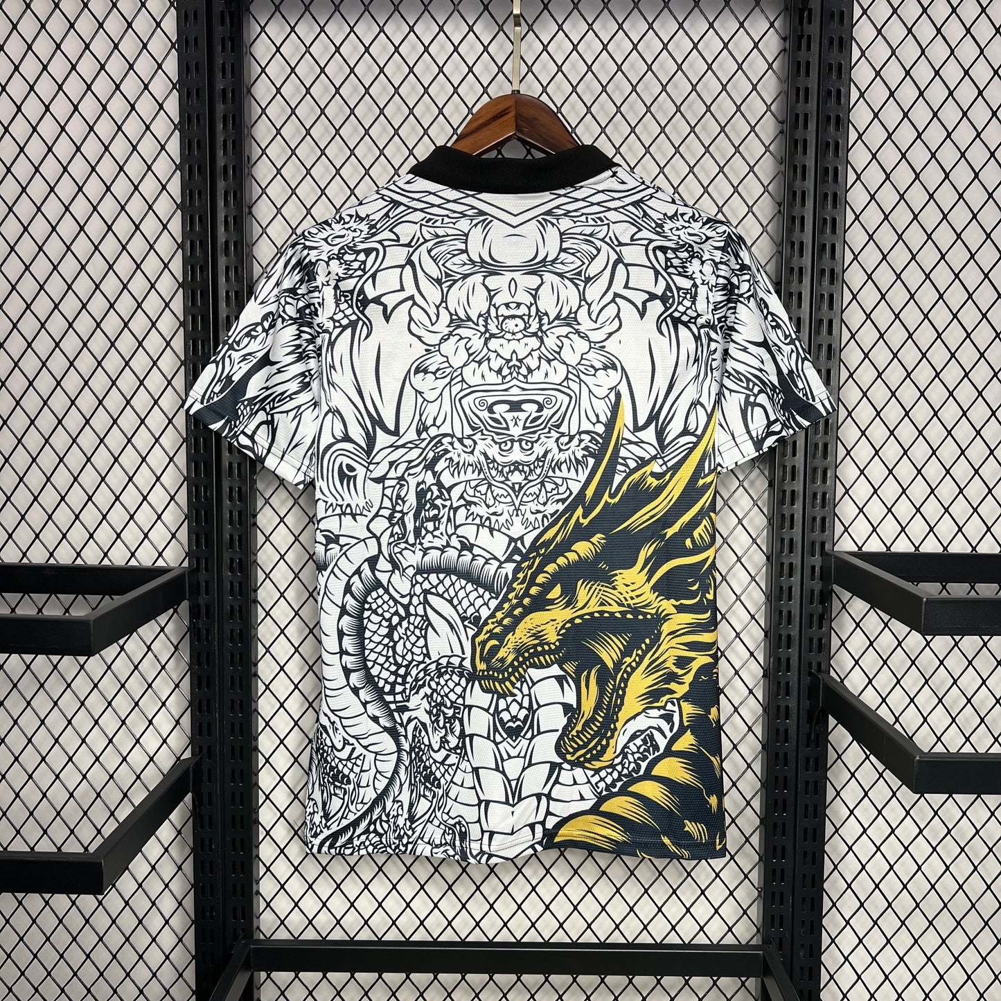 Camiseta Real Madrid Edición Especial "Dragón-Blanco" 2024/25 Versión Fan
