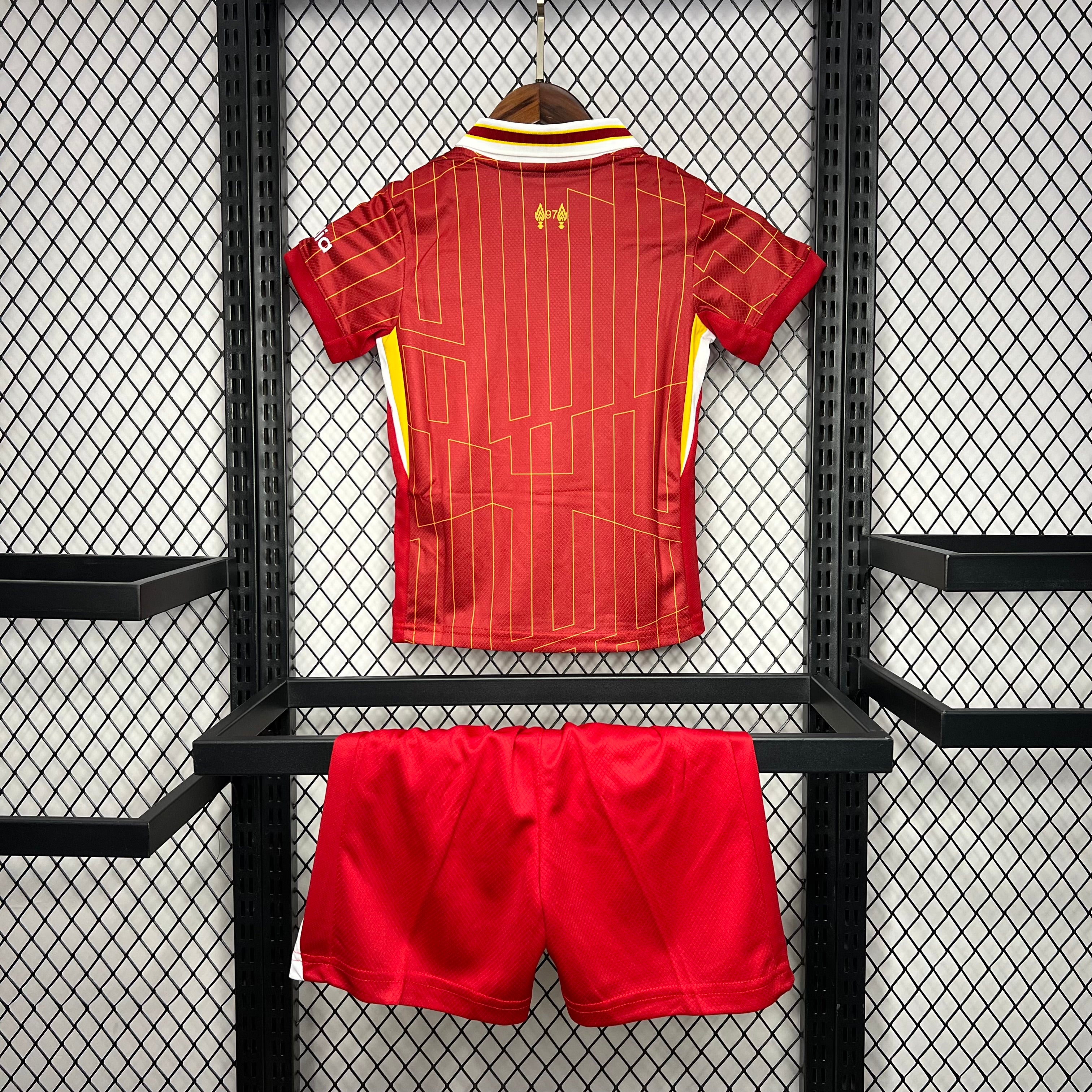 Liverpool Kit Niños Local 2024/25