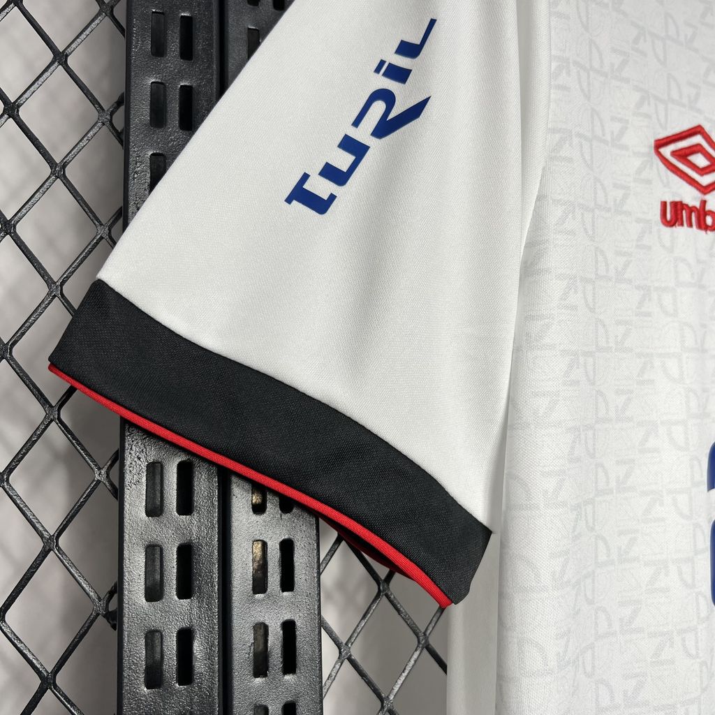 Camiseta Club Nacional Local 2024/25 Versión Fan