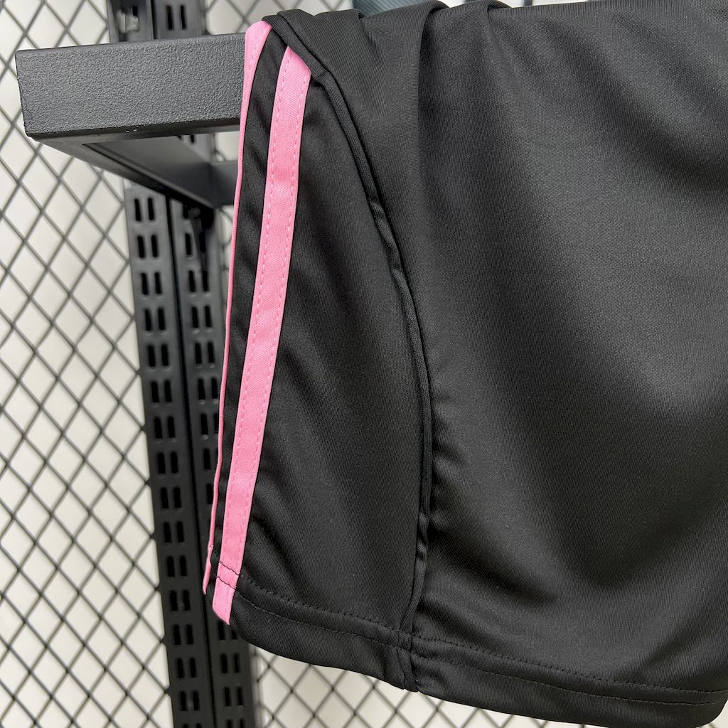 Juventus Local Kit Niños 2025/26