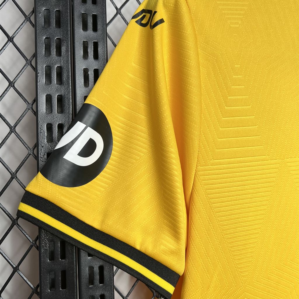 Camiseta Wolves Local 2024/25 Versión Fan