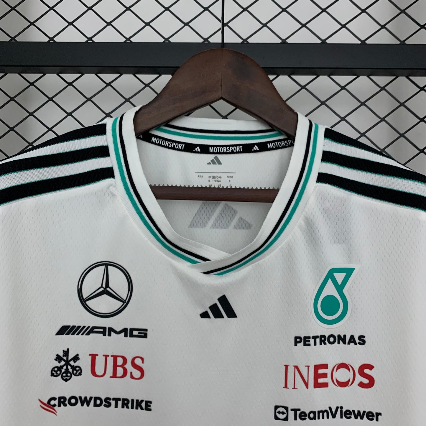 F1 Formula 1 Mercedes Blanca