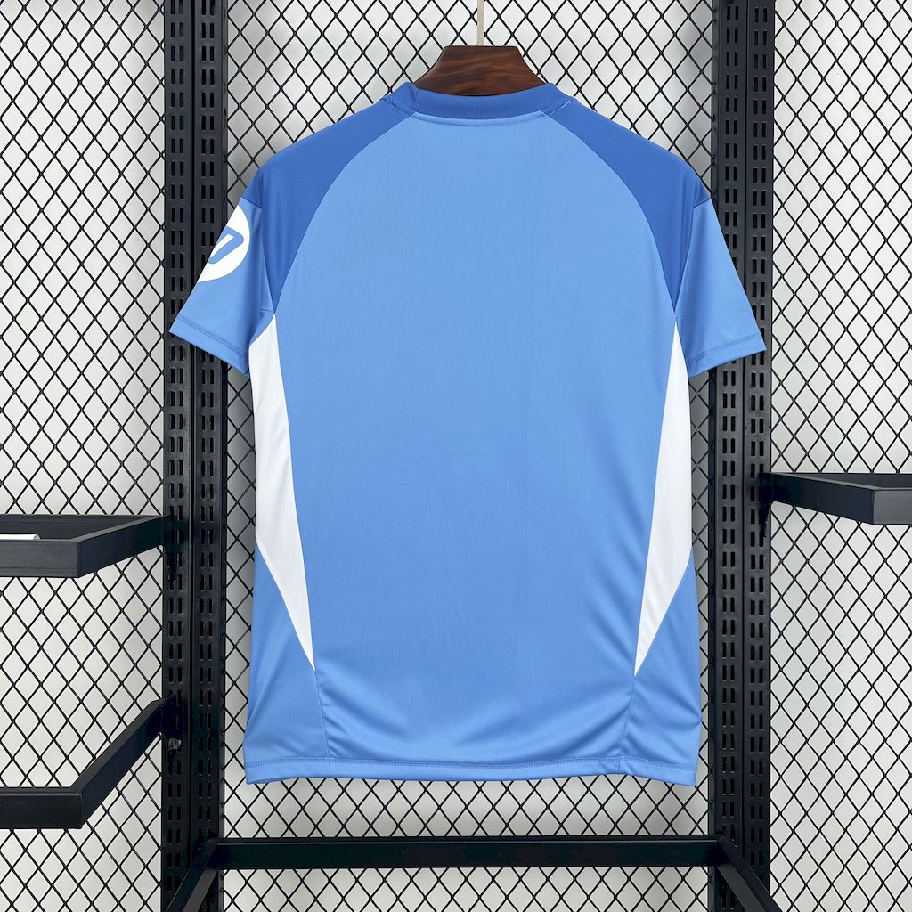 Camiseta Real Madrid Edición Blue Sky 2025/26 Versión Fan