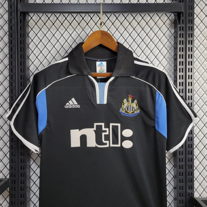 Newcastle Visita Retro 2000/01