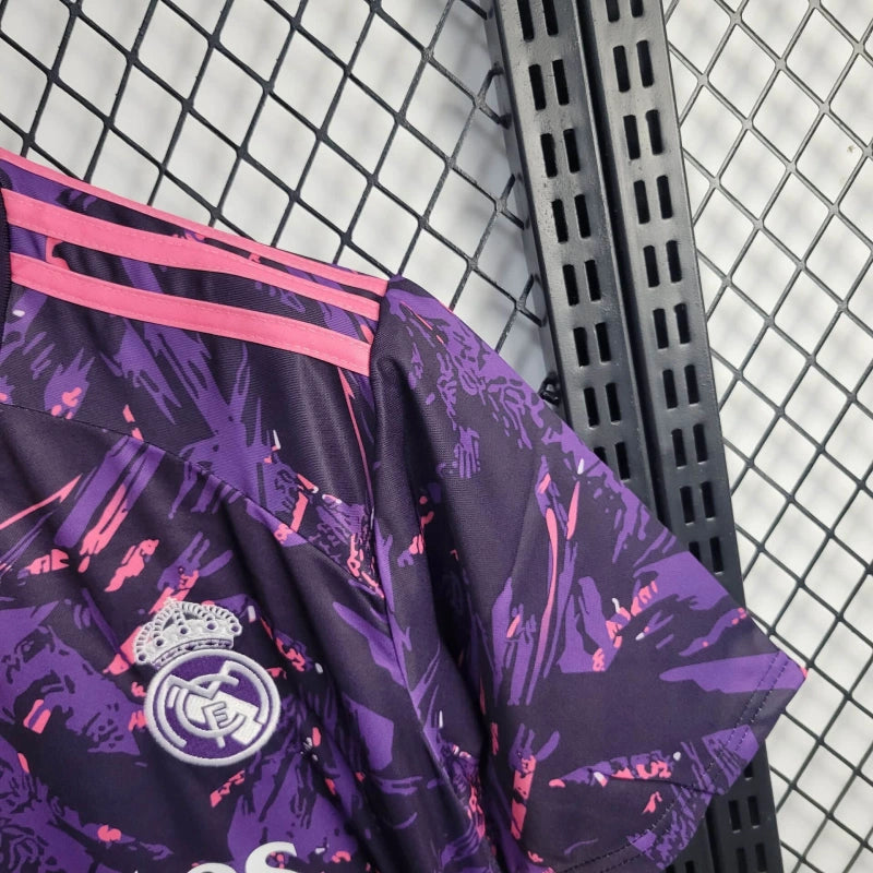 Camiseta Real Madrid "Especial Morada" 2024/25 Versión Fan