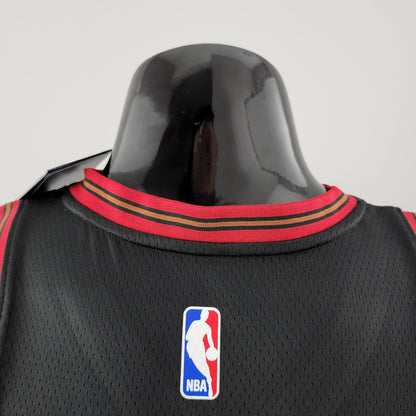 Camiseta Philadelphia 76ers Allen Iverson Negra