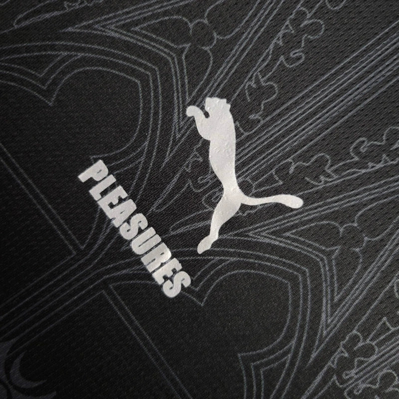 Camiseta Camiseta AC Milán "Pleasures" Negra 2023/24 Versión Fan