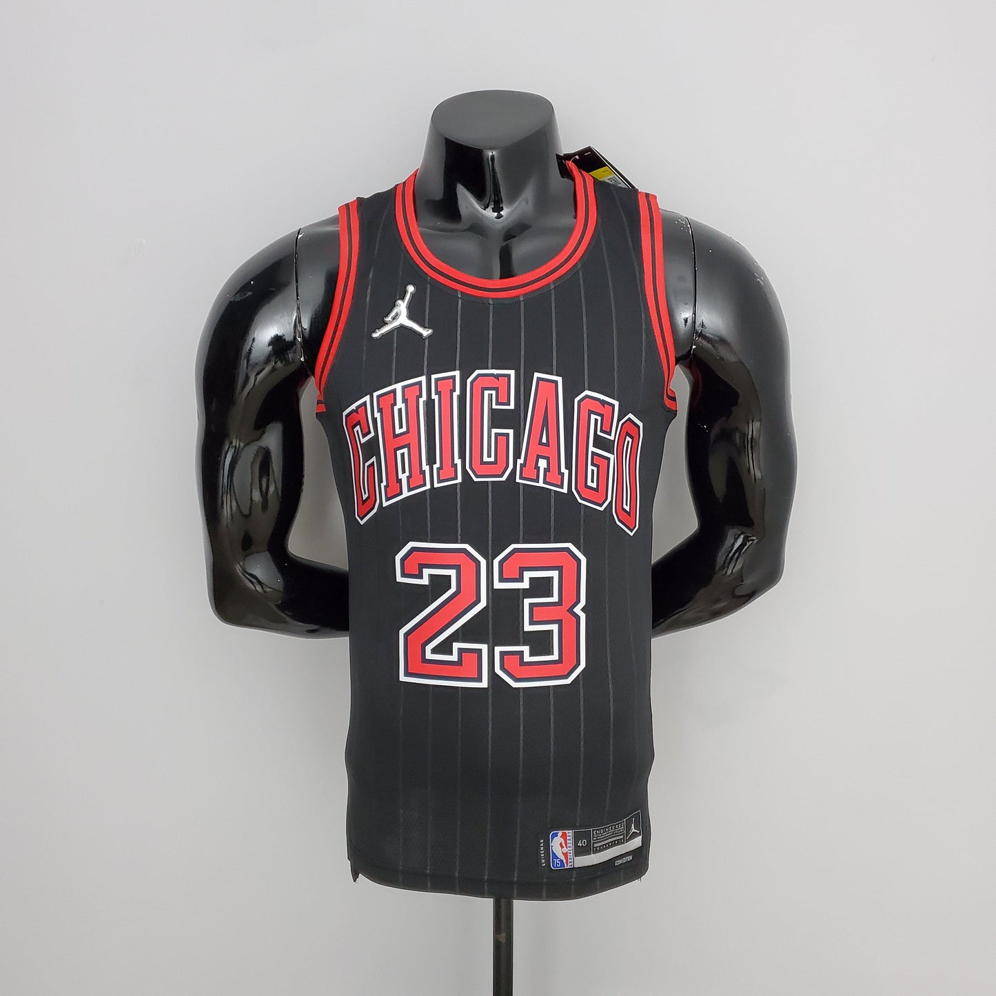 Camiseta Chicago Bulls Jordan Negra NBA 75 Aniversario