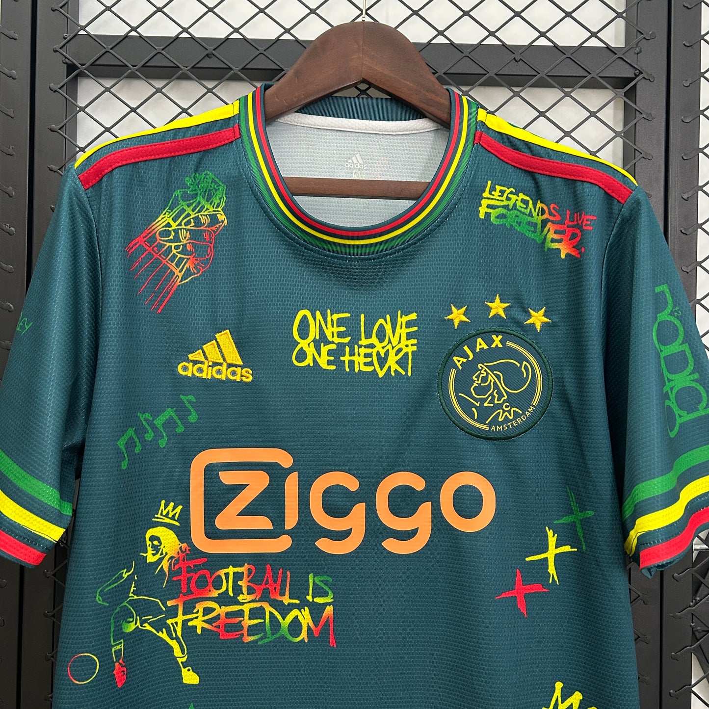 Camiseta Ajax Edición Especial "Bob Marley Verde" 2025/26 Versión Fan