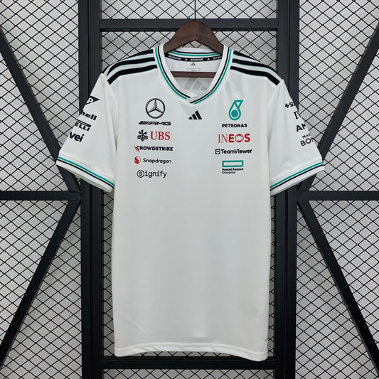 F1 Formula 1 Mercedes Blanca