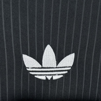 Camiseta Colo Colo "Casual Retro Negro" 2025 Versión Fan