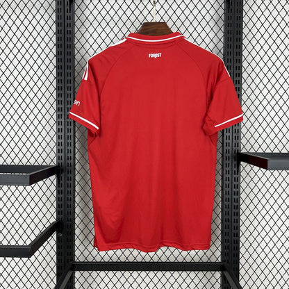 Camiseta Nottingham Forest Local 2025/26 Versión Fan