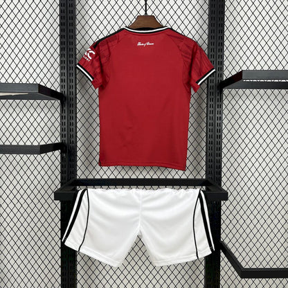 Manchester United Local Kit Niños 2025/26