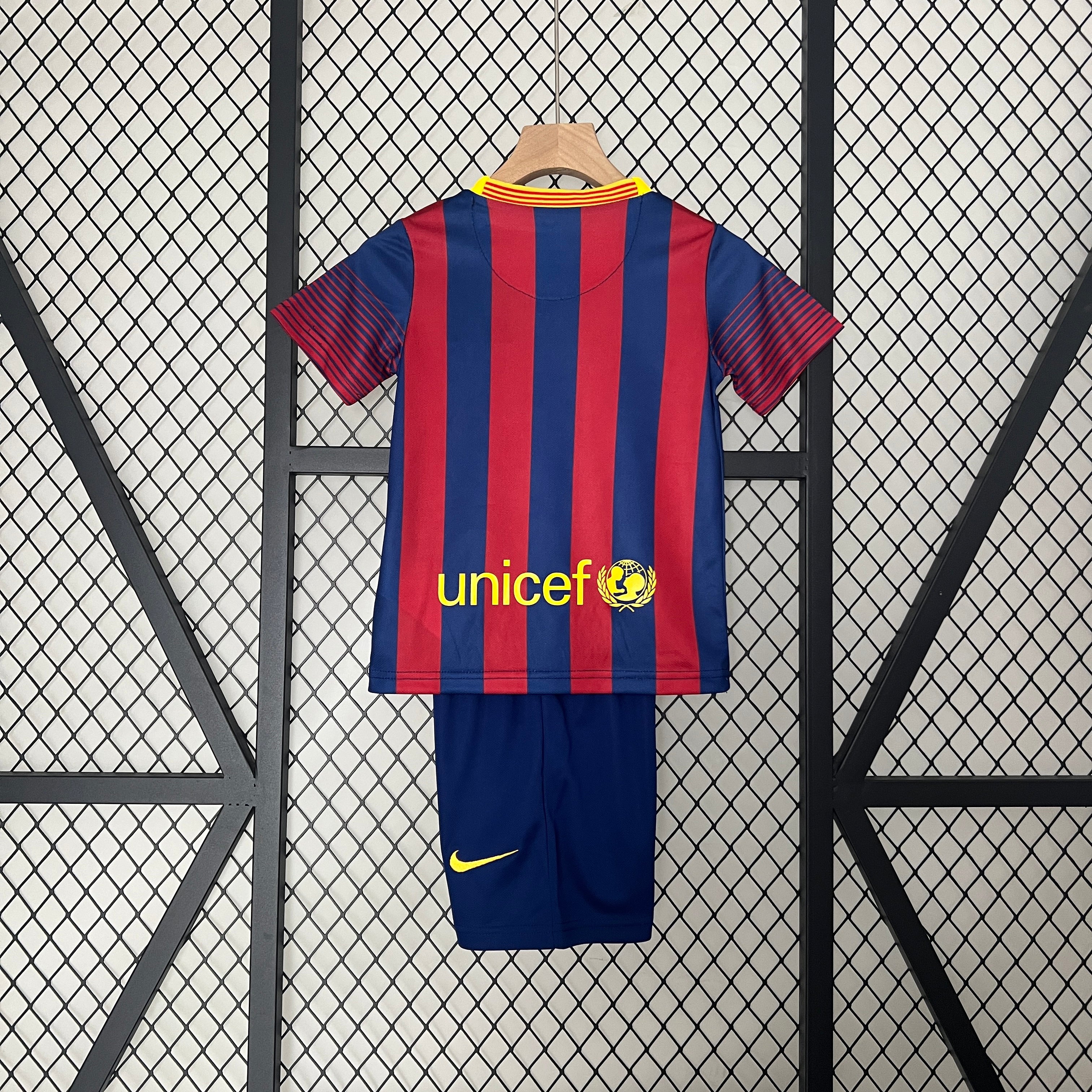 Barcelona Retro Kit Niños Local 2013/14