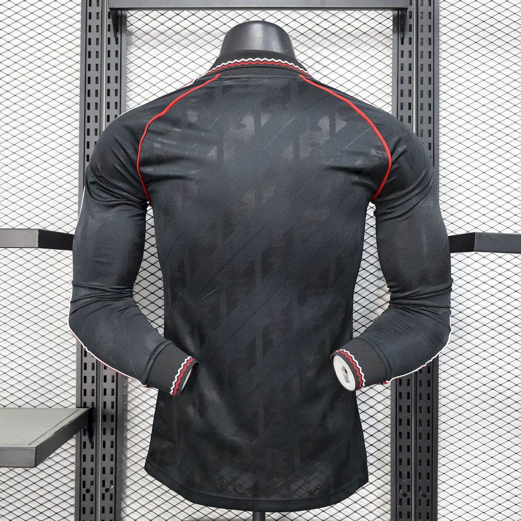 Camiseta Manchester United Manga Larga Edición Especial Negro 2025/26 Versión Jugador