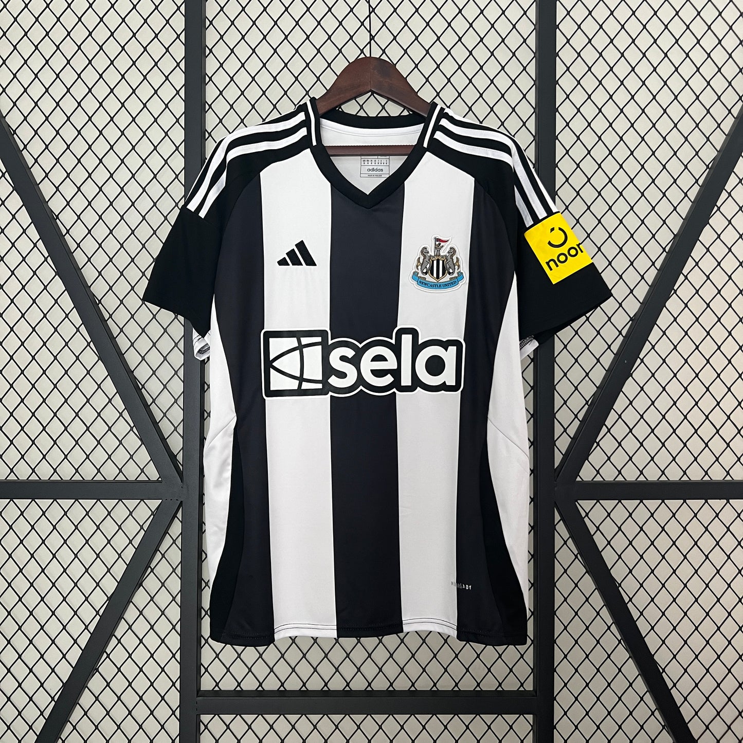 Camiseta Newcastle United Local 2024/25 Versión Fan