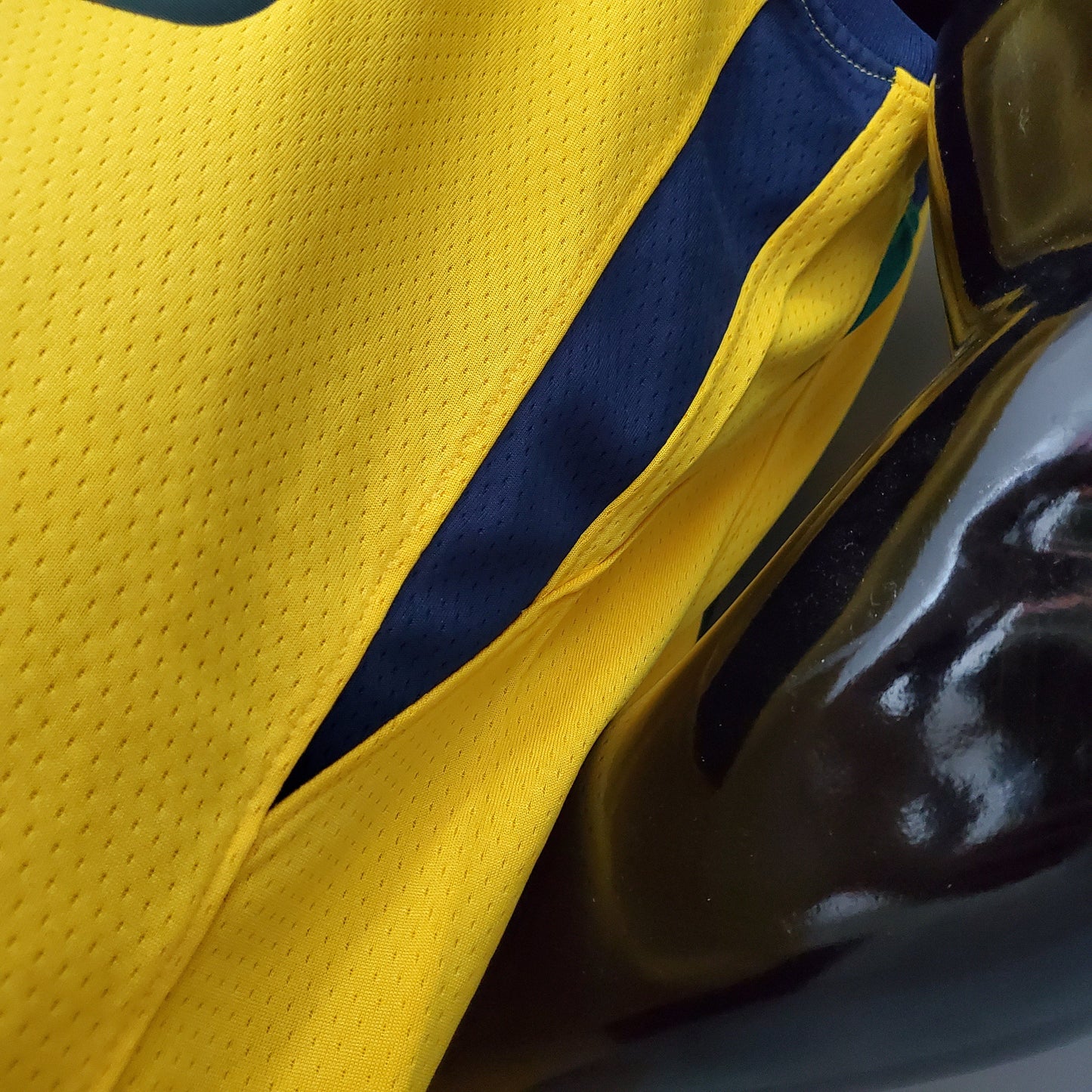 Camiseta Utah Jazz "Yellow Theme" Amarilla