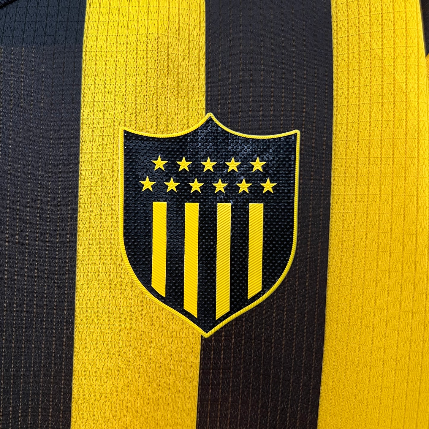 Camiseta Peñarol Local 2024/25 Versión Fan