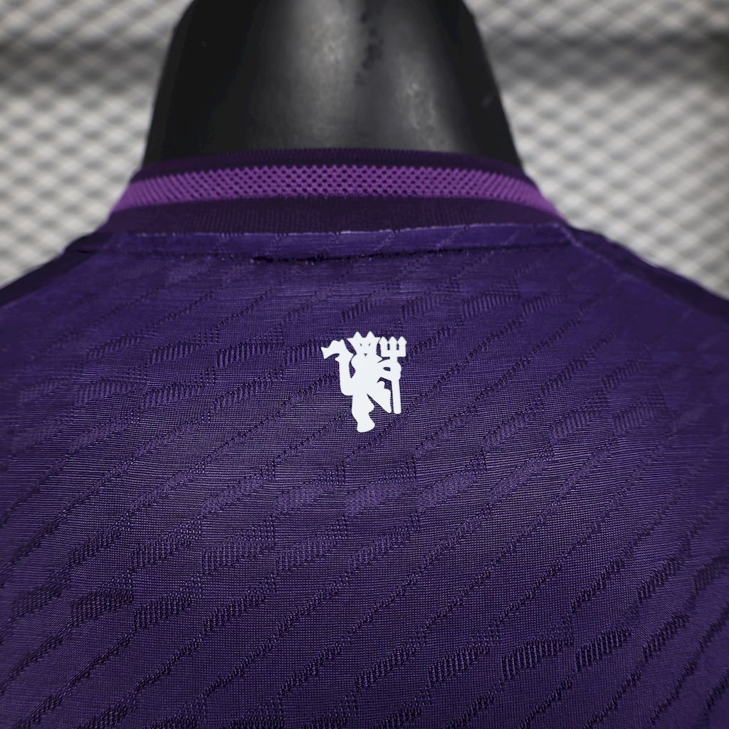 Camiseta Manchester United "Edición Especial Morada" 2025/26 Versión Jugador
