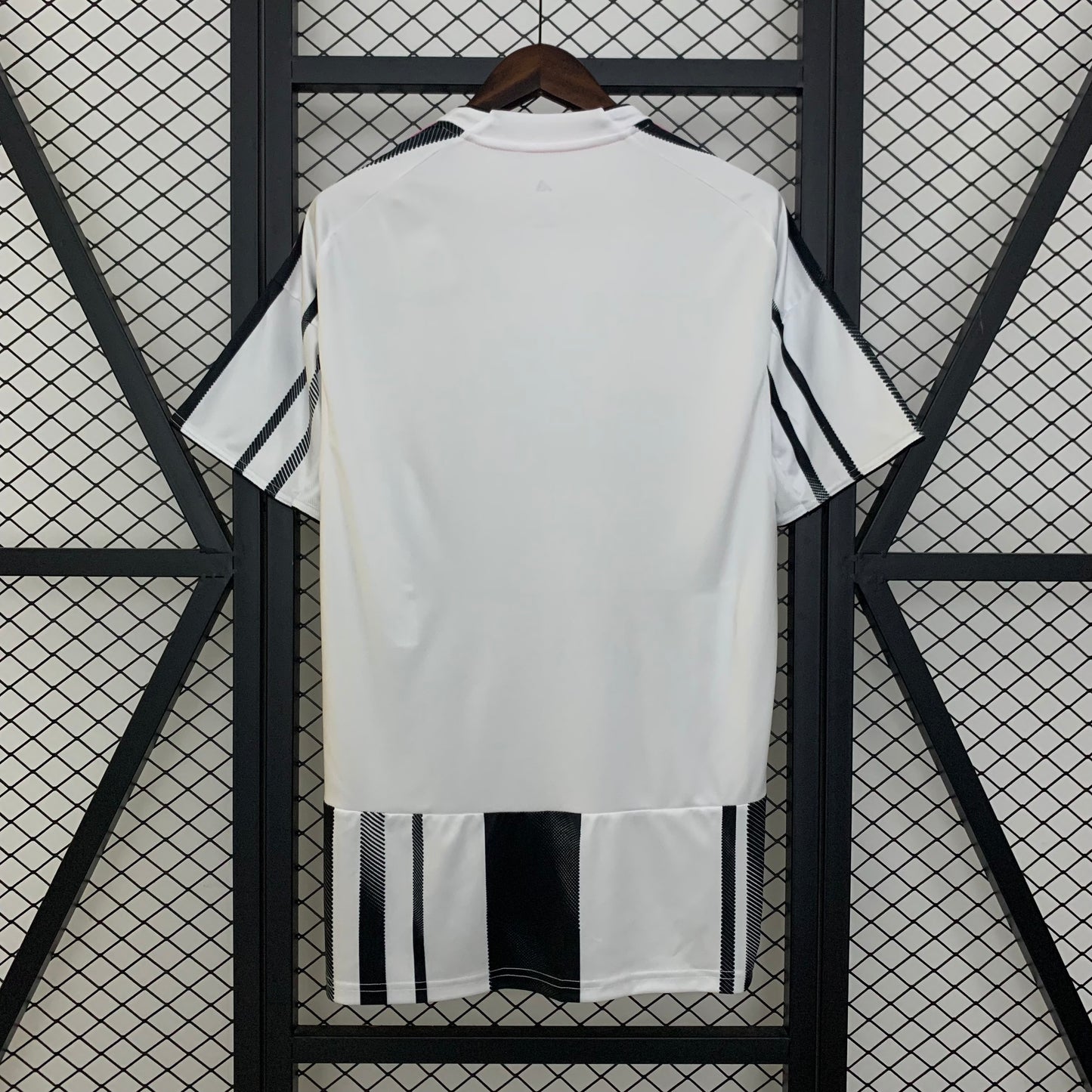 Camiseta Juventus Local 2025/26 Versión Fan