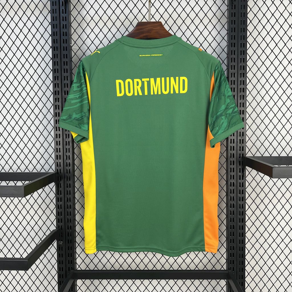 Camiseta Borussia Dortmund Portero Verde 2025/26 Versión Fan