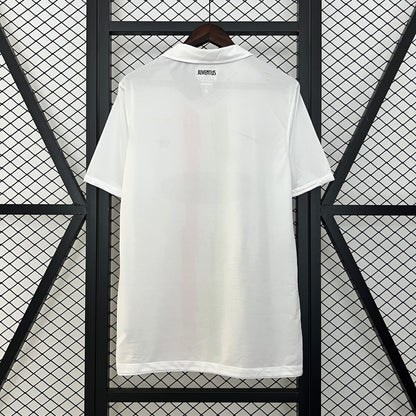 Camiseta Juventus Visita Retro 2010/11 Versión Fan