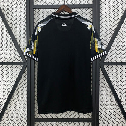 Camiseta Real Madrid Edición Especial 2025/26 Versión Fan