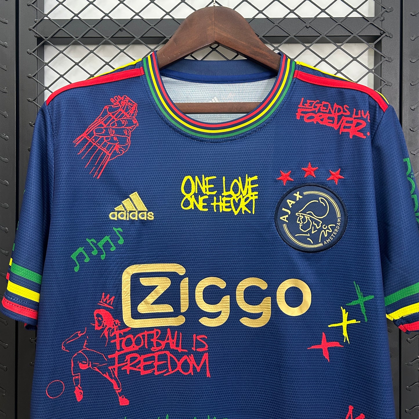 Camiseta Ajax Edición Especial "Bob Marley Azul" 2025/26 Versión Fan