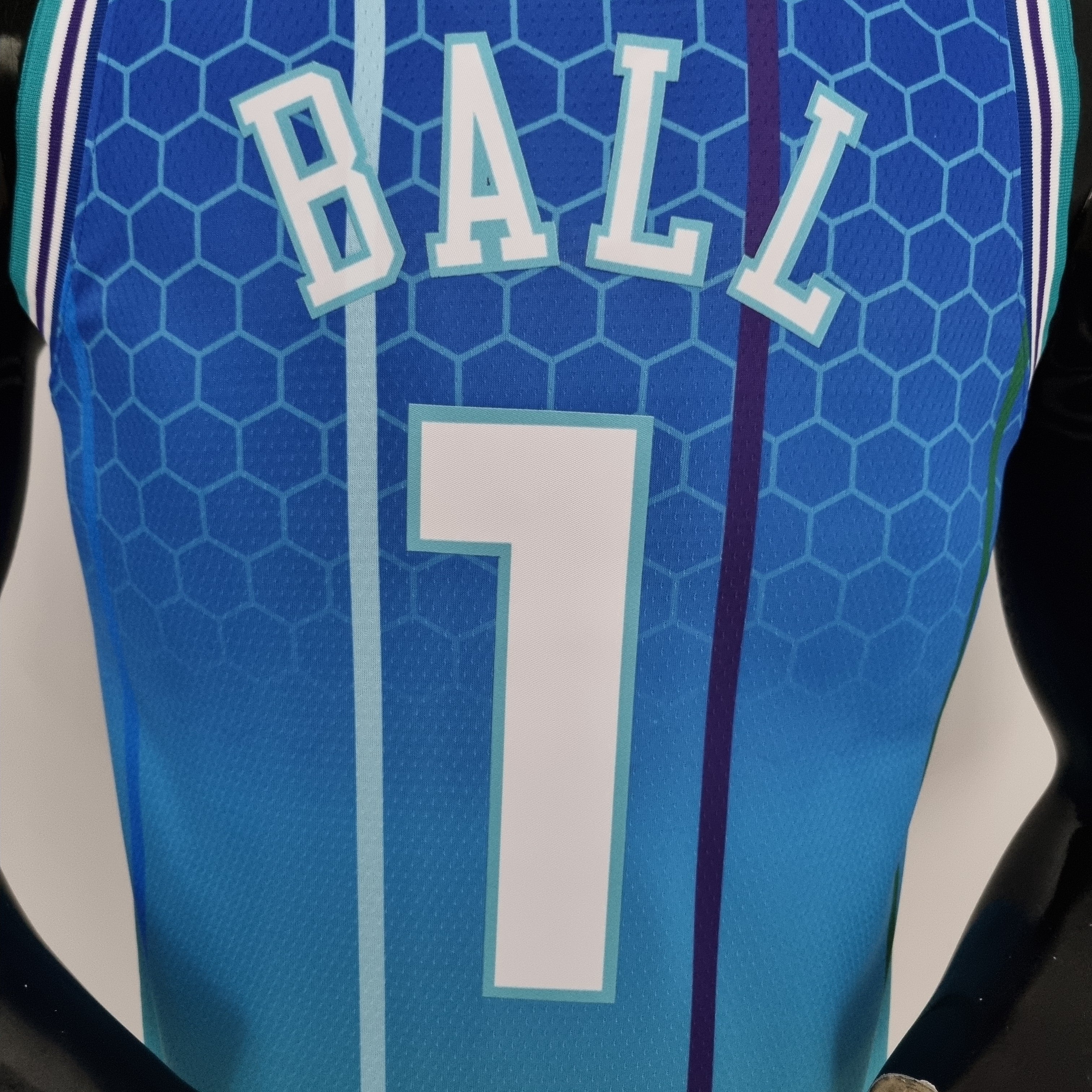 Charlotte Hornets "City Edition" Azul