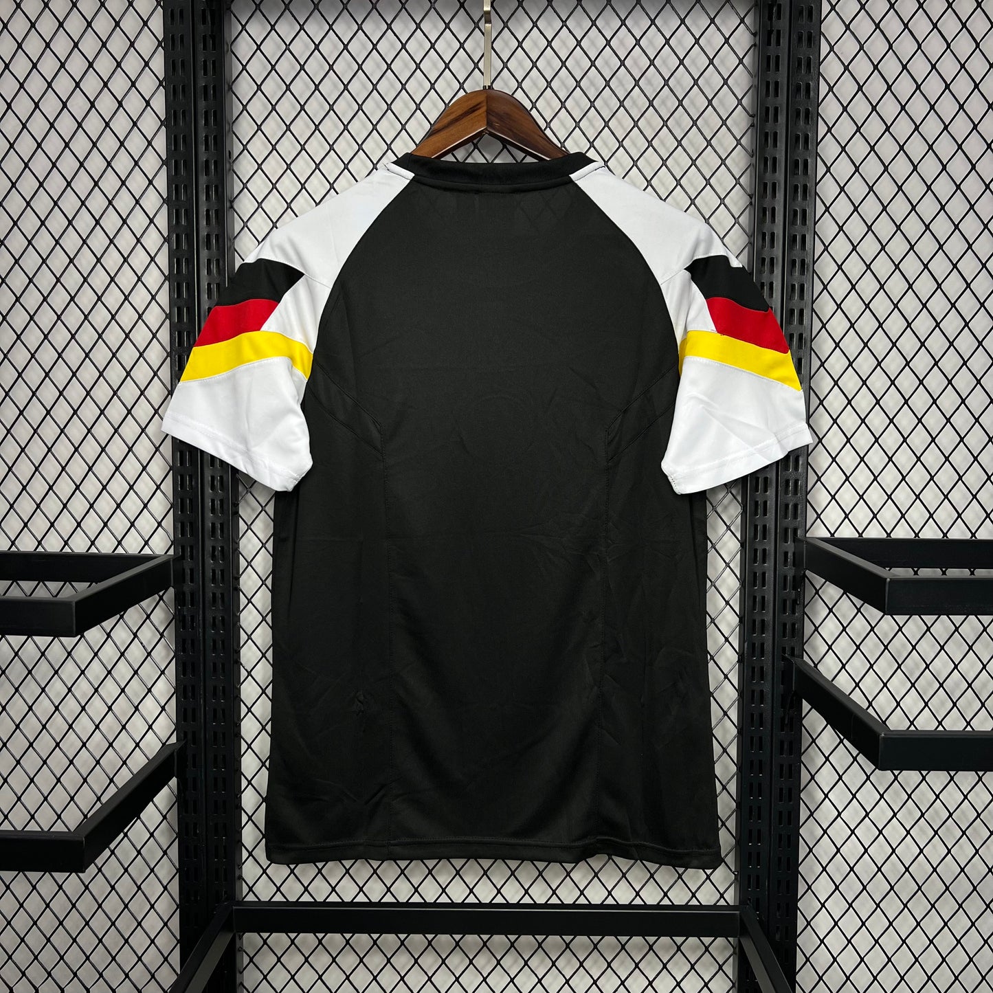 Camiseta Alemania "Estilo Retro" 2024 Versión Fan