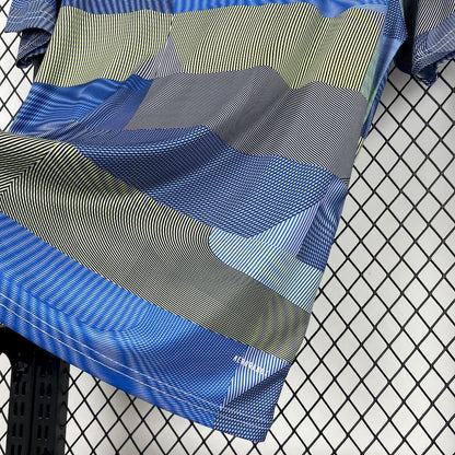 Camiseta Real Madrid Entrenamiento 2025/26 Versión Fan