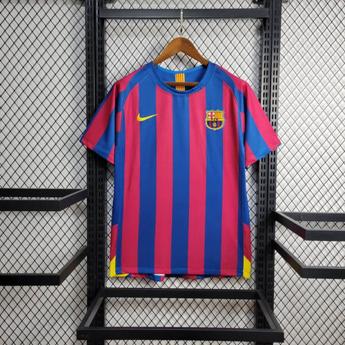 Camiseta FC Barcelona Local Retro 2005/06 Versión Fan