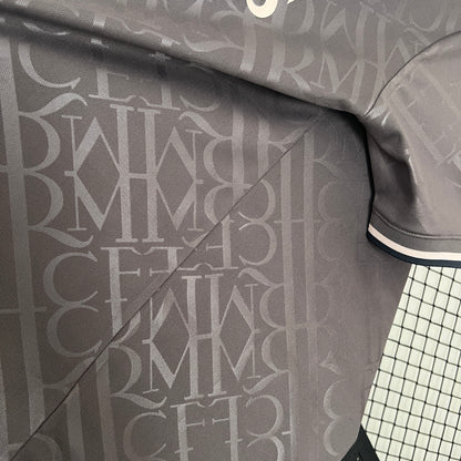 Camiseta Real Madrid Tercera 2024/25 Versión Fan